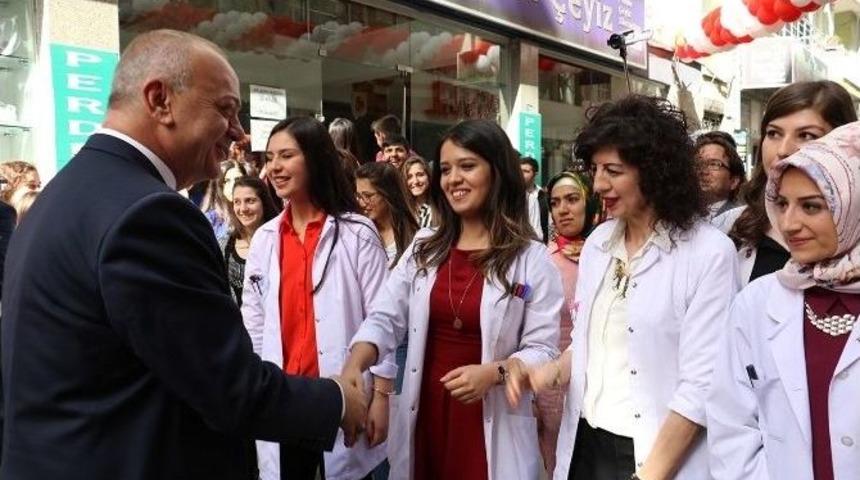 Salihli Mabem Gen&ccedil;lerin Hizmetinde