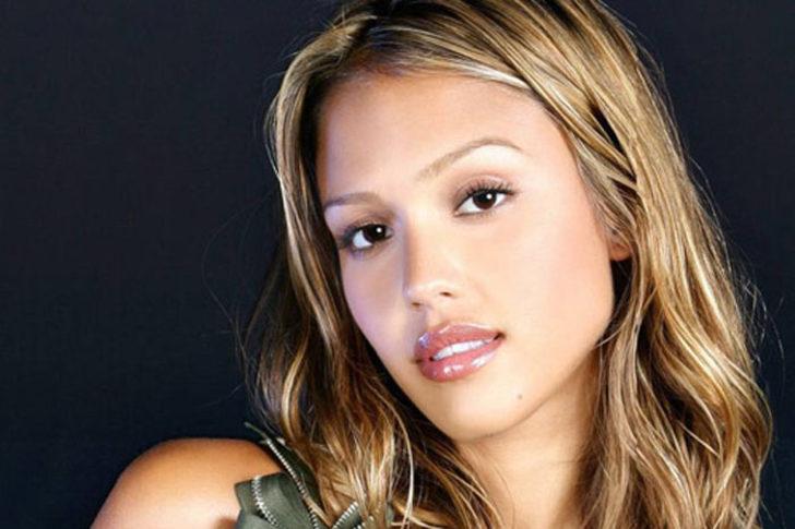 En dolgun dudaklar onda! G2