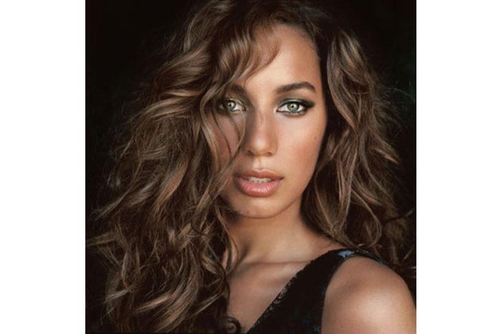 En dolgun dudaklar onda! G3