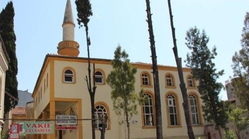 Vakıflar, Tarihi Camileri Ayağa Kaldırıyor