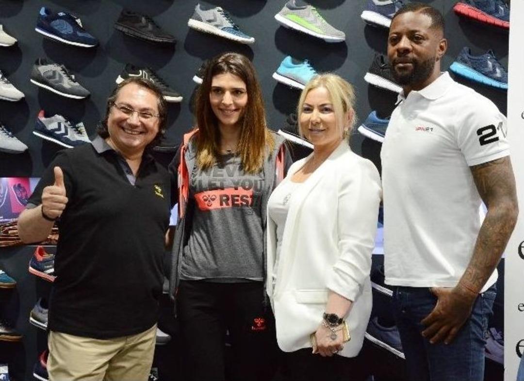 Espark&rsquo;ta Pascal Nouma Ve Merve Aydın Heyecanı