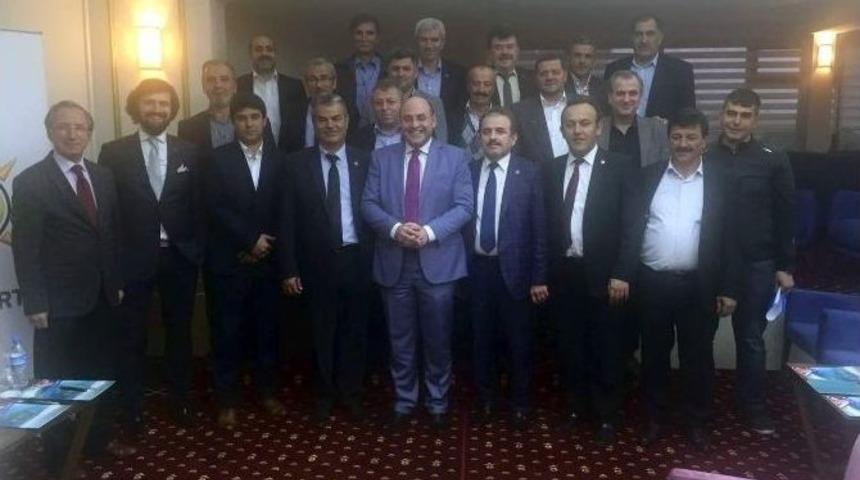 Ak Parti&rsquo;nin Belde Başkanları Ve Belde Belediye Başkanları İstişare Toplantısı&rsquo;ndan Buluştu