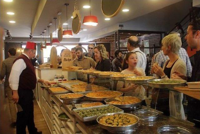 Fıstıkzade Gaziantep’in Meşhur Baklavasını Ankaralılarının Hizmetine Sundu