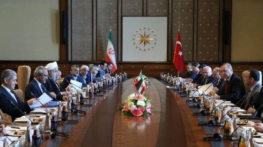 Cumhurbaşkanı Erdoğan İle İran İslam Cumhuriyeti Cumhurbaşkanı Ruhani Ortak Bildiri Yayımladı