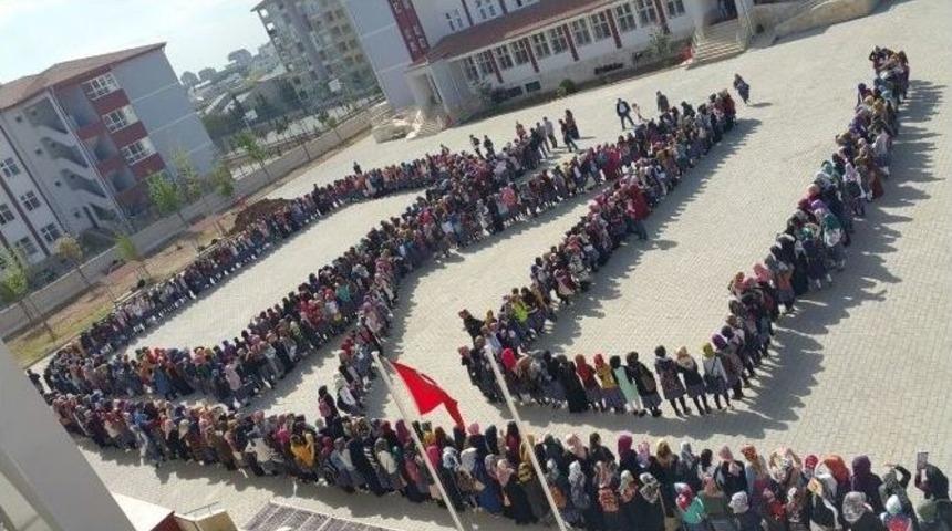 &Ouml;ğrenciler Okumaya Dikkat &Ccedil;ekti