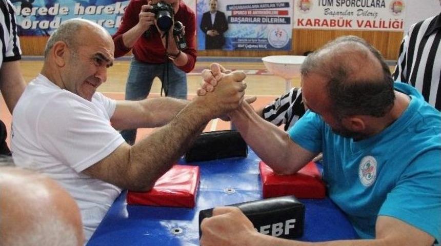 Bedensel Engelliler T&uuml;rkiye Bilek G&uuml;reşi Şampiyonası Sona Erdi