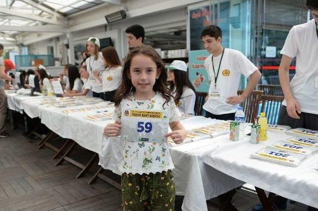 Koşulara Katılacak Sporculara Numaraları Dağıtıldı