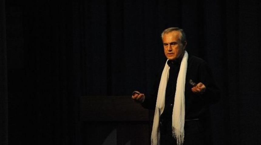 Mustafa Merter B&uuml;lent Ecevit &Uuml;niversitesi&rsquo;nde Kadınlara Seslendi