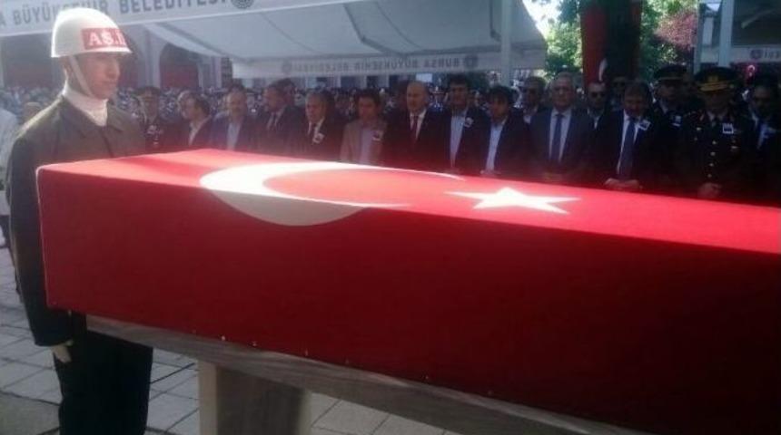 Şehit Annnesinden Ter&ouml;r &Ouml;rg&uuml;t&uuml;ne Beddua