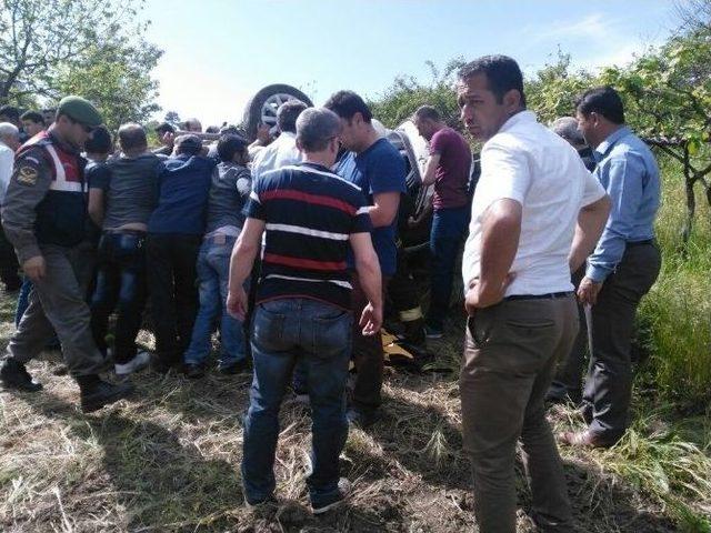 Balıkesir’de Başhekimin Kullandığı Araç Kontrolden Çıkarak Bariyerlere Çarptı: 5 Yaralı