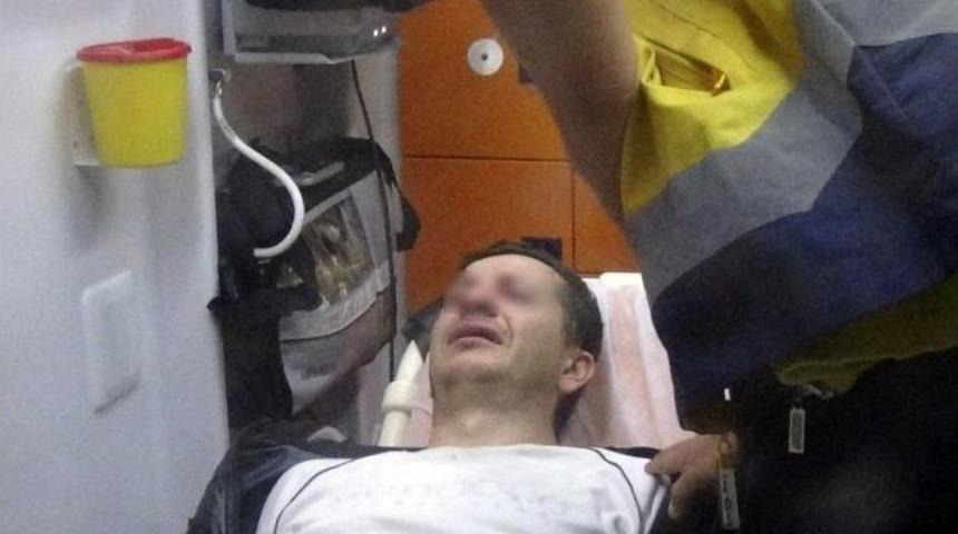 Sokak Ortasında Silahı Kafasına Dayayıp İntihara Kalkıştı