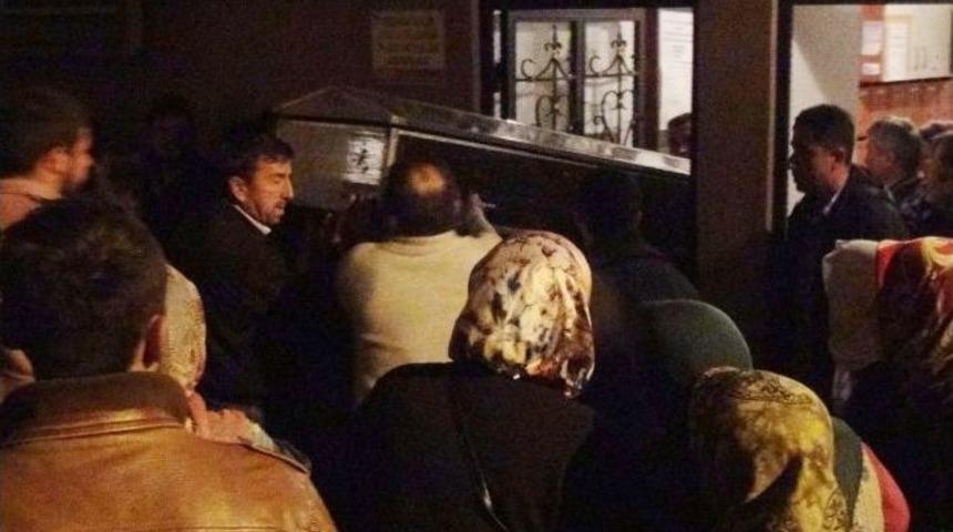 Oto Tamircisi Gen&ccedil; İntihar Etti