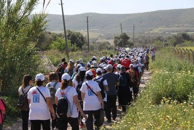 Didim’de Kutsal Yol Yürüyüşüne Büyük İlgi