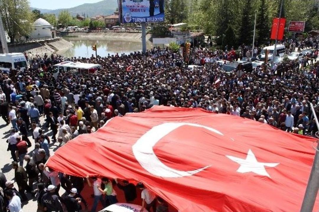 Şehit &Ouml;zel Hareket Polisi İnan, Son Yolculuğuna Uğurlandı