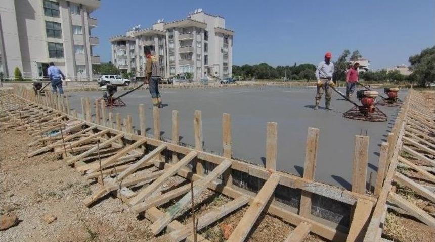 Kemalpaşa Mahallesine Tenis Kortu