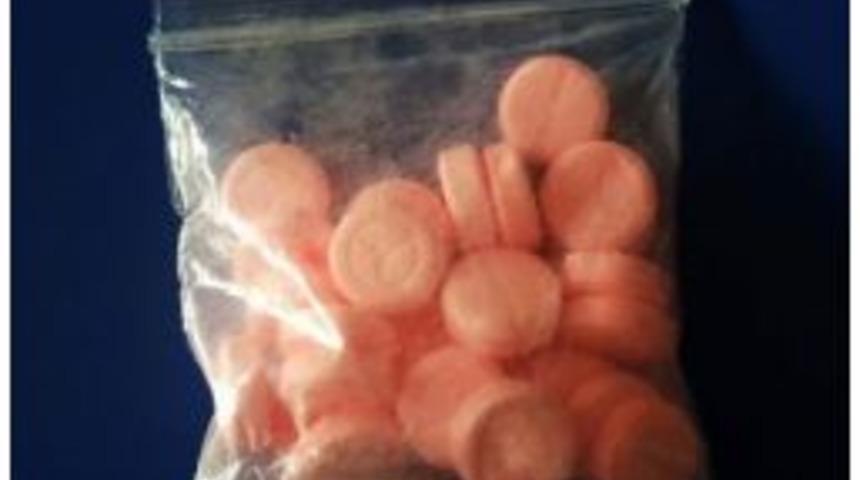 Alaplı&rsquo;da Uyuşturucu Hap Operasyonu