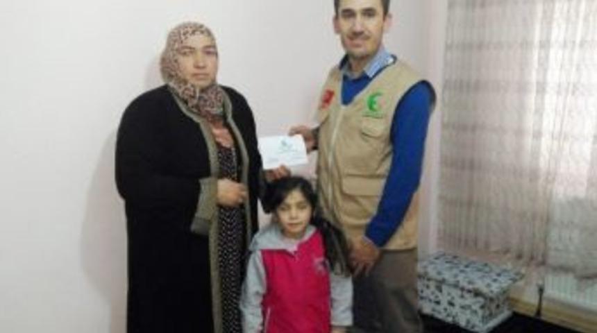 Sadaka Derneği, Suriyeli Dawoud Ailesinin Y&uuml;z&uuml;n&uuml; G&uuml;ld&uuml;rd&uuml;