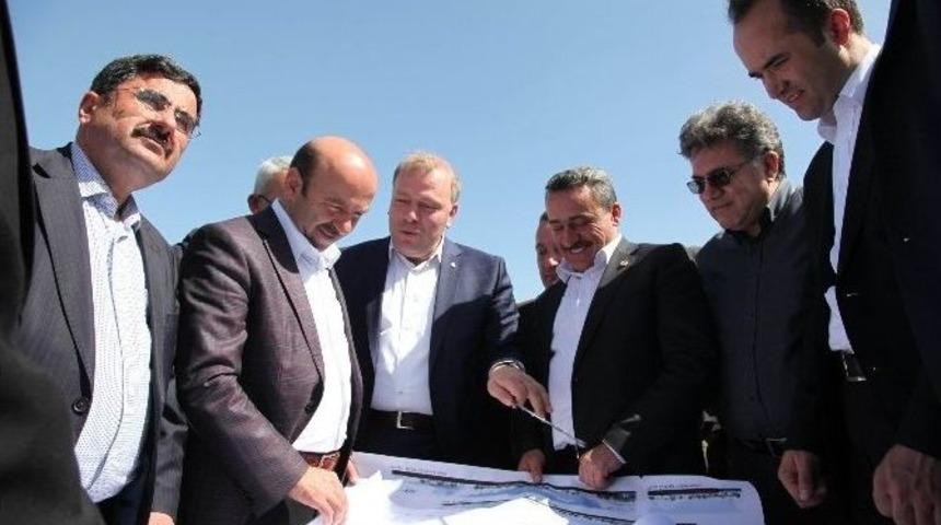 Bakan Yardımcısı T&uuml;fekci Kuğulu Vadisi Projesini İnceledi