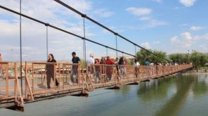 Avanos&rsquo;ta Yerli Turist Yoğunluğu