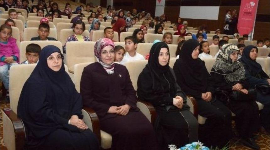 Meram&rsquo;da Kutlu Doğum &Ccedil;ocuk Şenliği