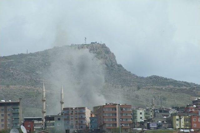 Şırnak’ta, Pkk Karargahları Yaylım Ateşine Tutuluyor