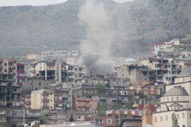 Şırnak’ta, Pkk Karargahları Yaylım Ateşine Tutuluyor