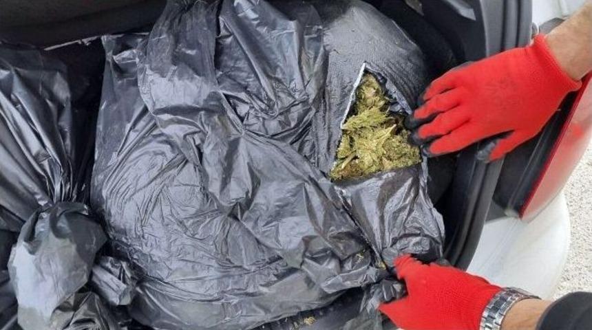 Diyarbakır&rsquo;da 62 Kilo Uyuşturucu Ele Ge&ccedil;irildi