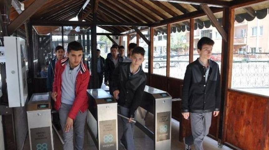 Boz&uuml;y&uuml;k&rsquo;te İlklerin Okulundan Bir İlk Daha