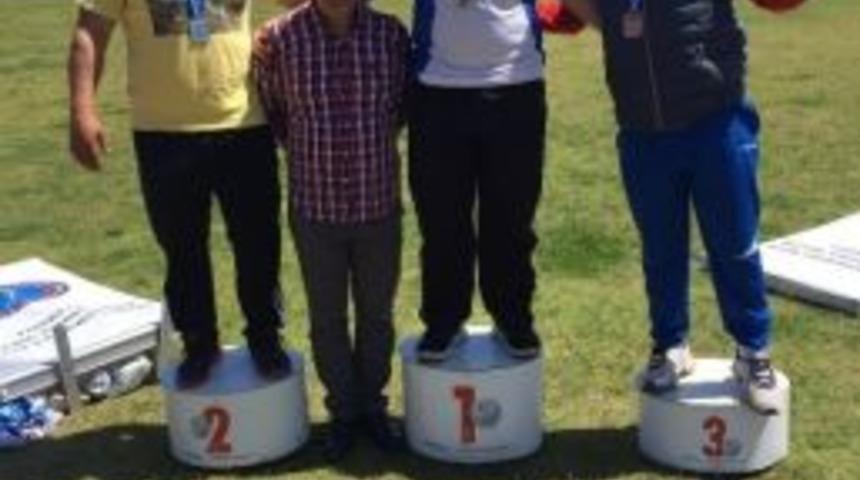 &Ccedil;alhan&rsquo;dan İki Ayrı T&uuml;rkiye Şampiyonluğu