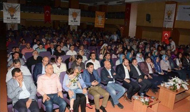 Ak Parti’den Kutlu Doğum Etkinliği