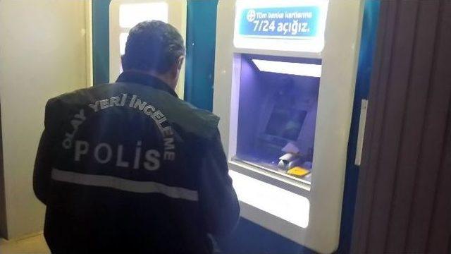 Malatya’da Banka Atm’sinde Düzenek Bulundu