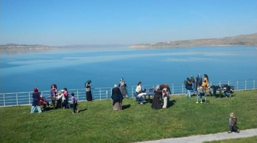 &Ccedil;olakbayrakdar &ldquo;bayırbucak Şehitlerinin Emaneti Baştacımızdır&rdquo;