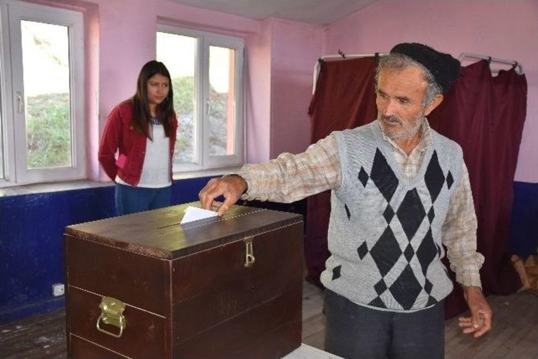 Yıkım Kararı İ&ccedil;in Sandık Kuruldu