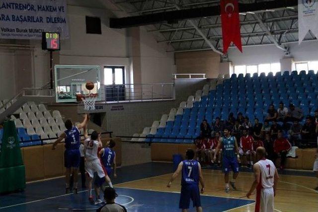 Basketbol Grup Müsabakaları Tamamlandı