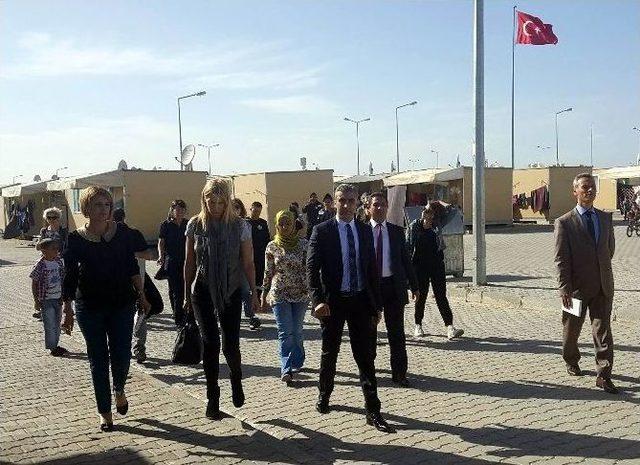 Aralık Gönüllü Eğitim Ve Kültürel Araştırmalar Derneği Merkezimizi Gezdi