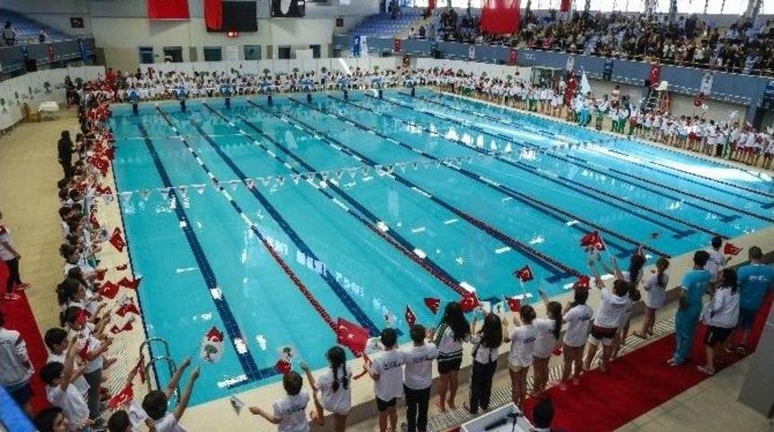 Alleben&rsquo;de 23 Nisan Coşkusu Yaşandı