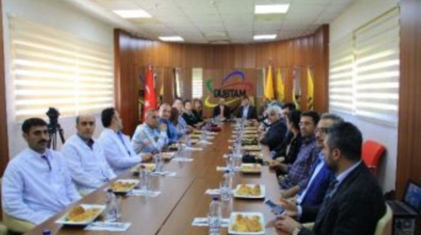 Dübtam Ekibi, Köşe Yazarlarıyla Bir Araya Geldi