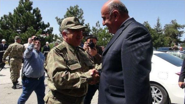 Yaş Haddinden Emekli Olan İl Emniyet Müdürü Ali Ekber Bektaş Uğurlandı G2