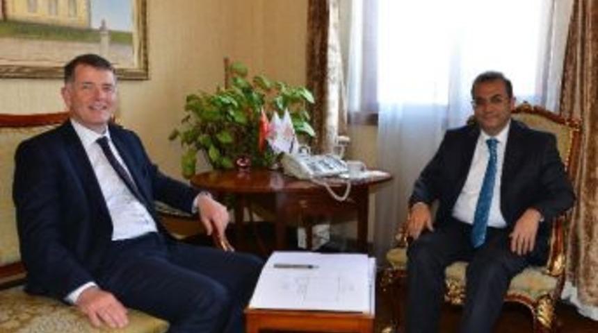 İngiltere&rsquo;nin T&uuml;rkiye B&uuml;y&uuml;kel&ccedil;isi&rsquo;nden Vali T&uuml;rker&rsquo;e Ziyaret