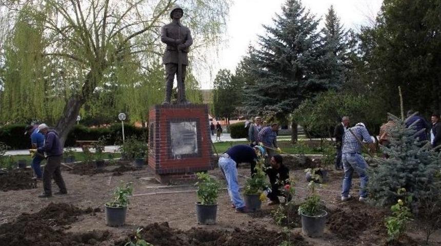 Sorgun &Ccedil;i&ccedil;ek Bah&ccedil;esine D&ouml;nd&uuml;