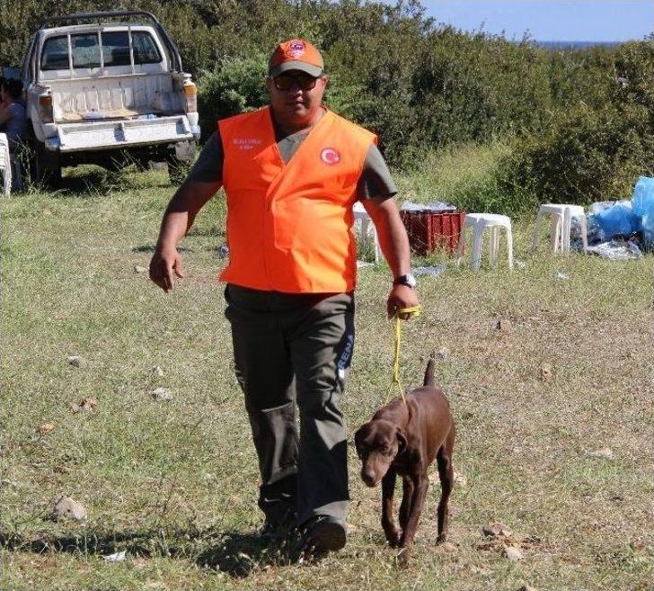 Av Köpekleri Birincilik İçin Yarıştı G1