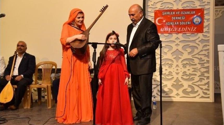 Aşıklar, Feryadi İ&ccedil;in S&ouml;yledi