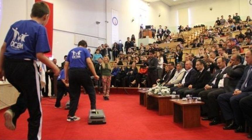 Dp&uuml;&rsquo;den &rsquo;&ouml;zel &Ccedil;ocuklar Gururlanıyor&rsquo; Ektinliği