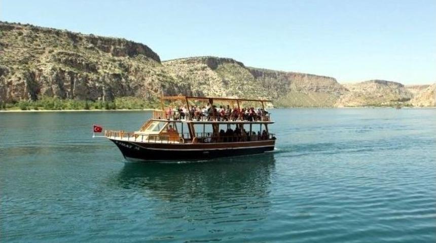 Polis &Ouml;ğrencilere Halfeti&rsquo;yi Gezdirdi