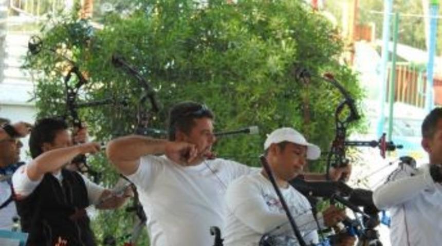 Bigalı Milli Sporcudan T&uuml;rkiye Rekoru