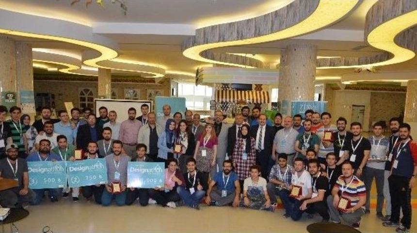 Girişimci &Ouml;ğrenciler, Hafta Sonu Rekabetinde Ter D&ouml;kt&uuml;