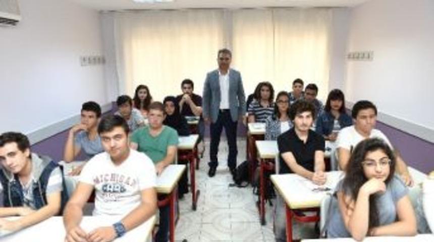 Murgem, Kabul Sınavı D&uuml;zenliyor