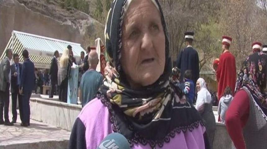 Geçimini Sağlamak İçin 63 Yaşında Yabancı Dil Öğrendi