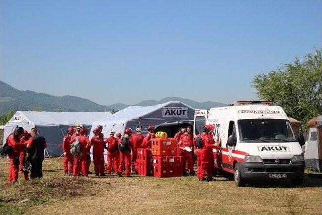 Akut Bm Onayı Alan İlk Türk Ekip Oldu