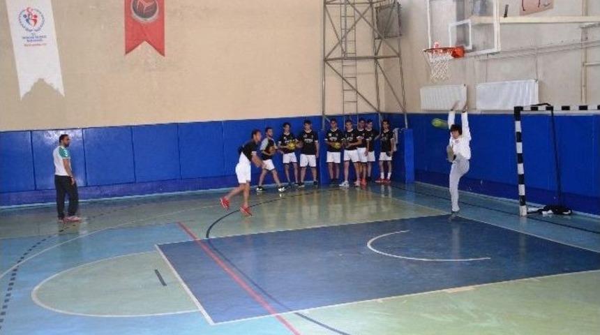 Hentbolda Nazilli&rsquo;nin Gururu Oldular